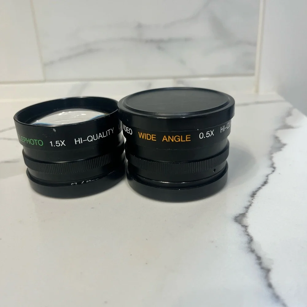 Ambico Japan V-3300 Telephoto 1.5x&Video V-3100 Wide Angle 0.5Case.1 Lid missing